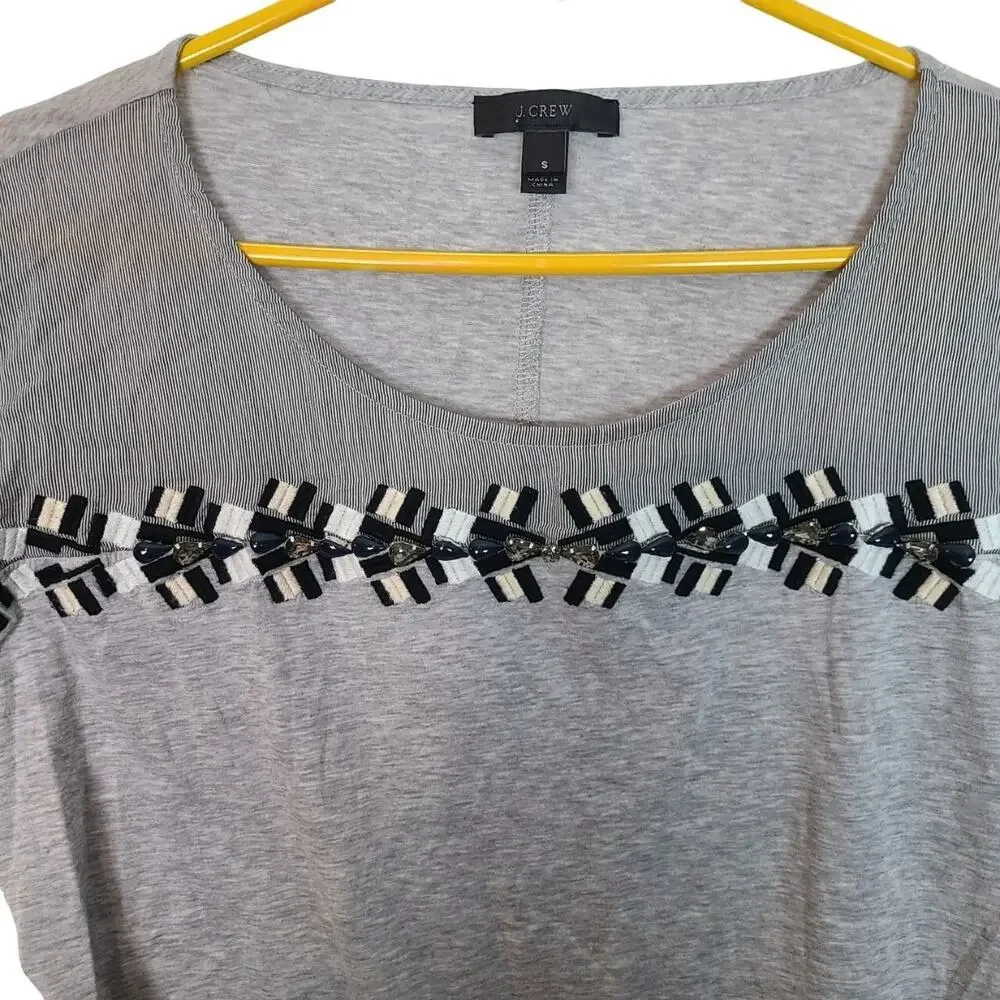 J. Crew Womens Embroidered Beaded T-Shirt Size S Colorblock Preppy Casual Gray